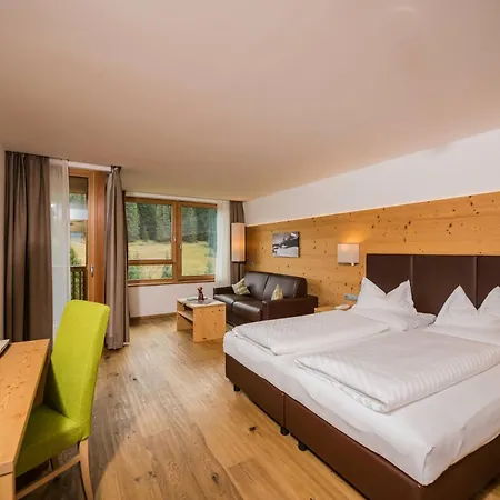 Sporthotel Floralpina-2
