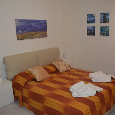 Art B&B-3