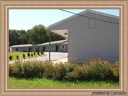 Budget Inn North Kingstown-2