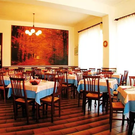 Hotel Parma Mare-3