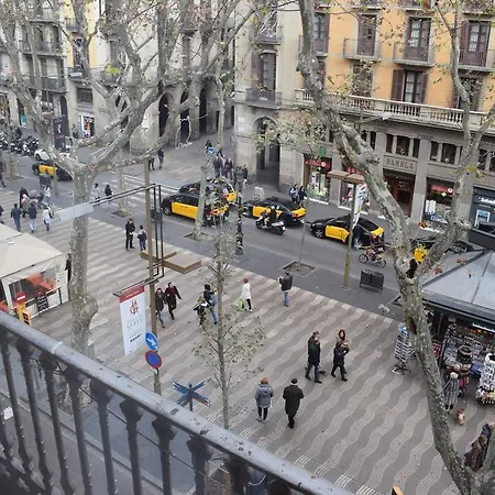 Hostal Mimi Las Ramblas-2
