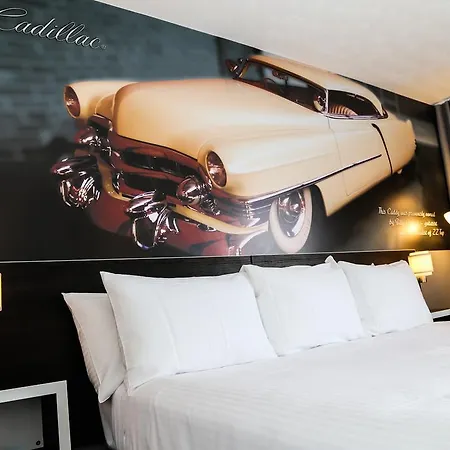 Cadillac Motel Niagara-2