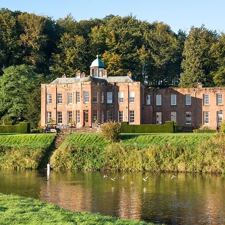 Warwick Hall-2