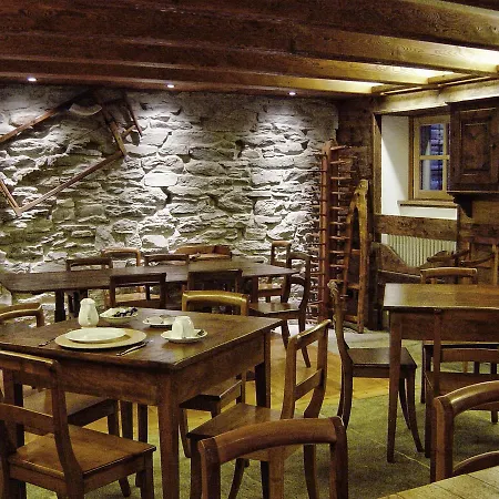 Albergo Montagna Di Luce-2