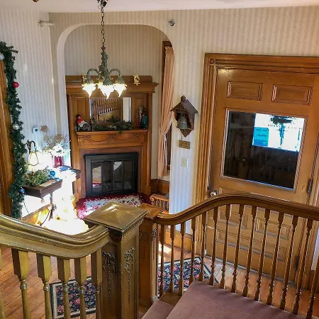 Grand Victorian Inn-3