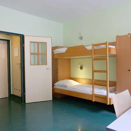 Jugendherberge Wien - Myrthengasse-2