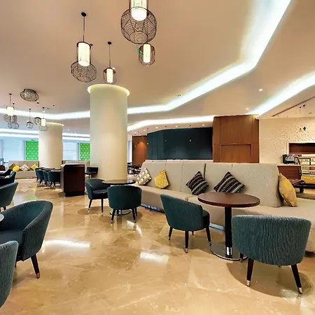 Holiday Suites Al Azizia-3