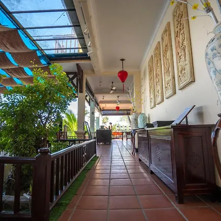 Hoi An Riverside Resort & Spa-3