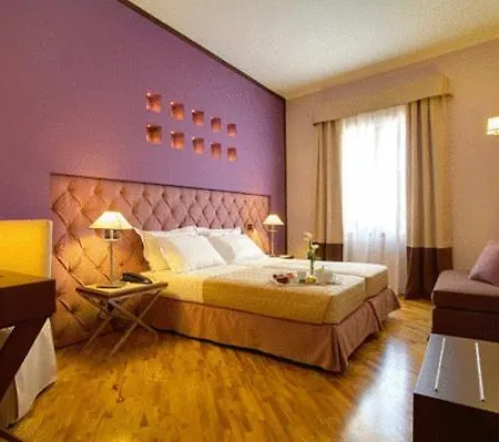 Hotel Messenion-2