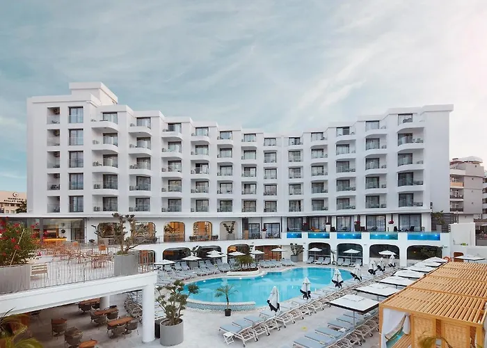 Luxe hotel: Lalila Blue Suites