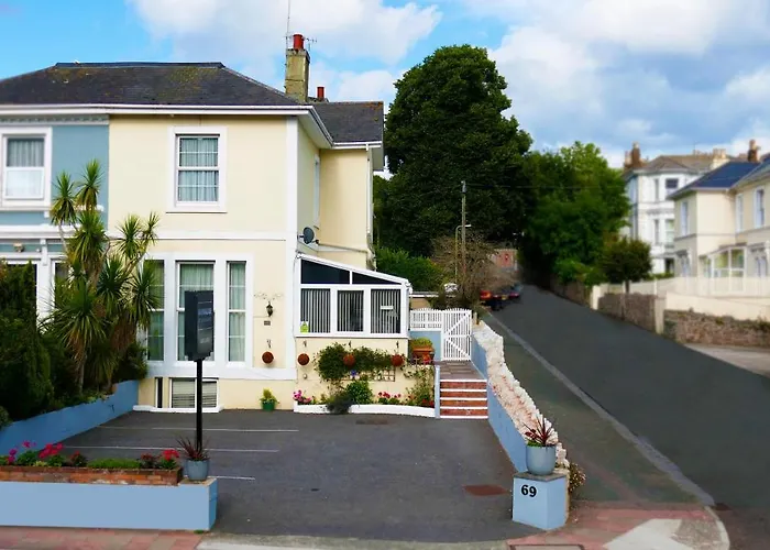 Cheap hotel: Marmalade Bed & Breakfast