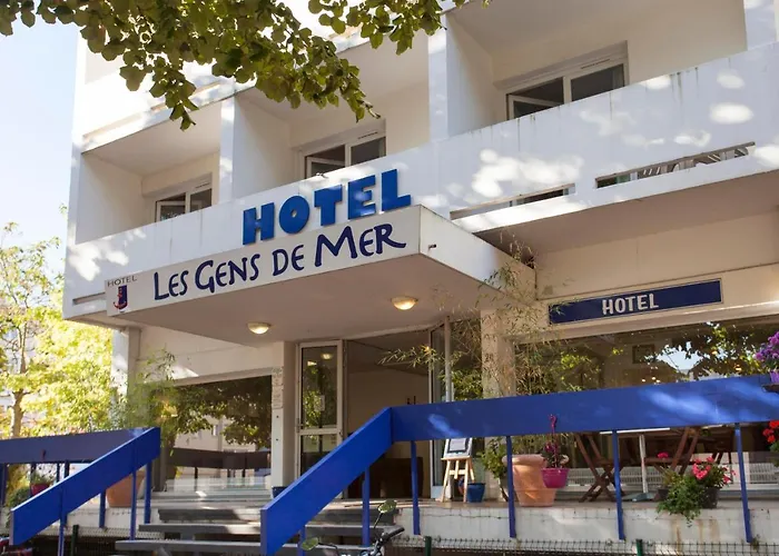 Hôtel pour familles: Hôtel Les Gens de Mer La Rochelle by Popinns**