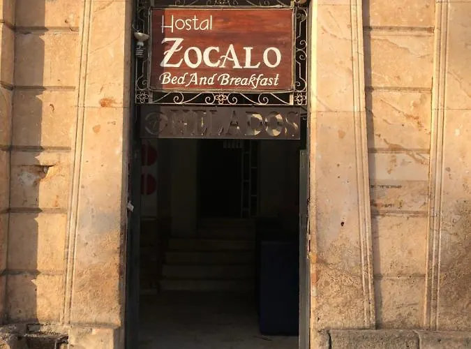 Hostal Zocalo