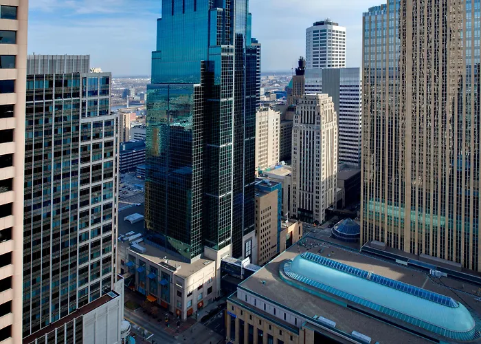 4 star hotel: Minneapolis Marriott City Center