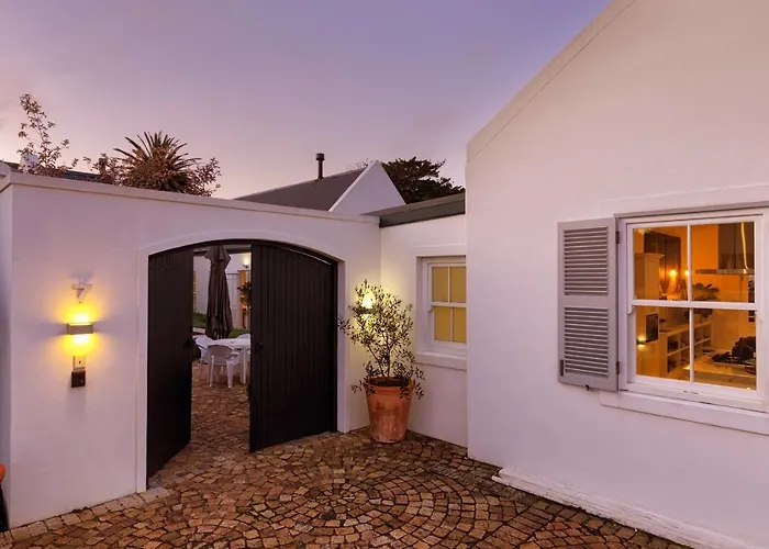 Golf hotel: The Vishuis