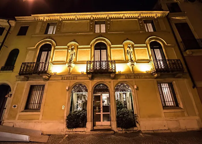 Cheap hotel: Hotel Due Mori