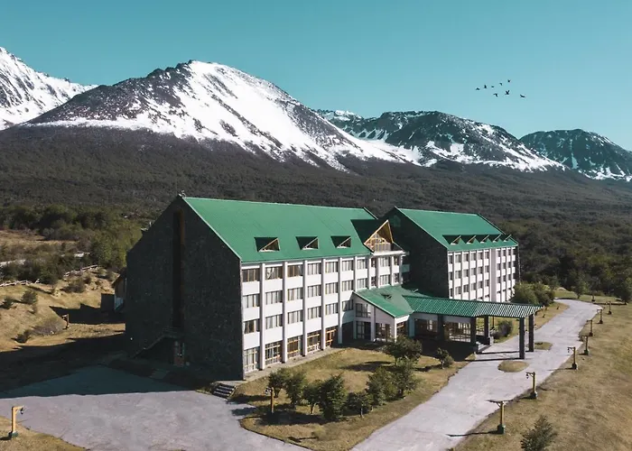 Central hotel: Wyndham Garden Ushuaia Hotel Del Glaciar