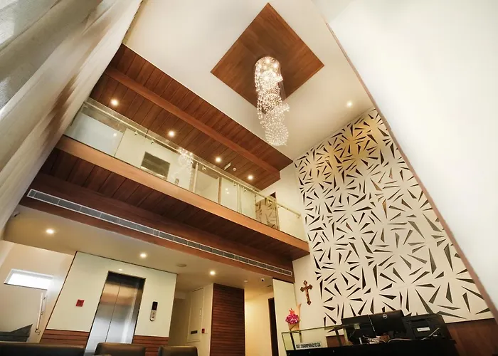 Family Hotel: The Pommels Business Hotel