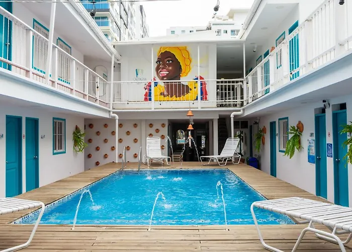 Hotel con piscina: Hotel Ayenda Cartagena Blue 1804