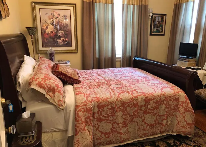 Bed and Breakfast Angies B&B