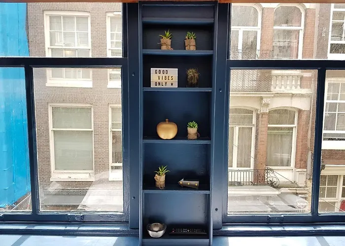  Urban Vibes Guesthouse