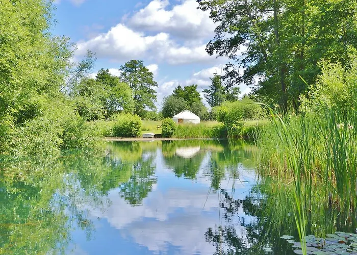 Acorn Glade Glamping York
