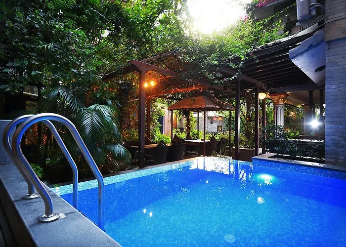 Middle Path & Spa