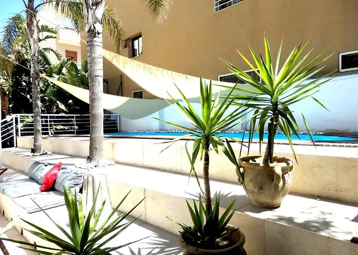 Sea Garden -