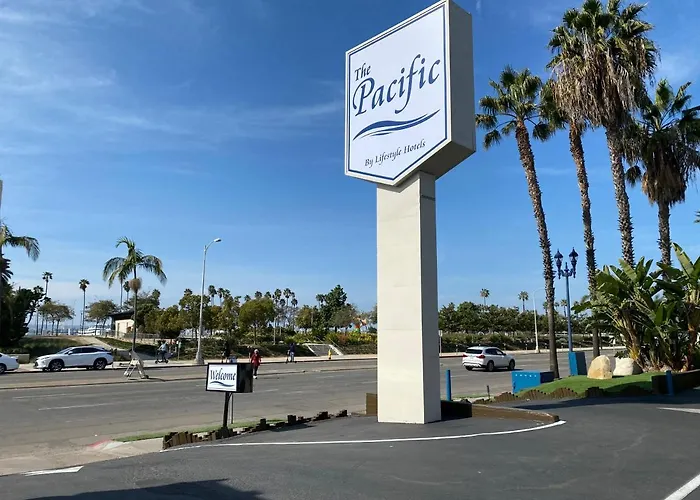Cheap hotel: The Pacific