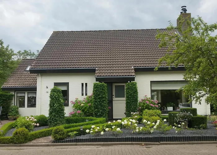 Vakantiewoning J.W. Schuurmanstraat 14