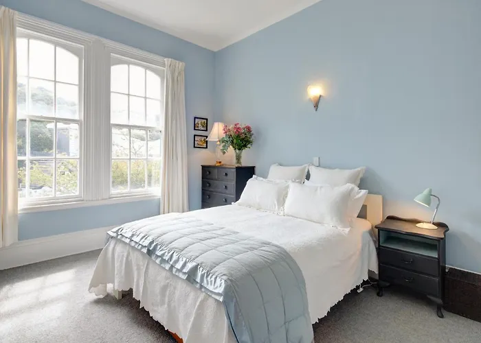 Thorndon Heritage Listed Villa