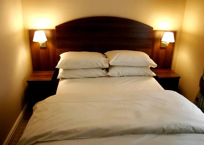 B&B only: The Railway Tavern Hotel