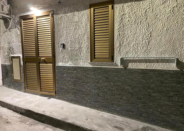 Hotel adatto agli animali: IN CENTRO ROOMS Vicino Cefalù