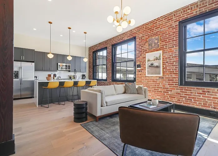 Vacation rental: Roami At Brassline