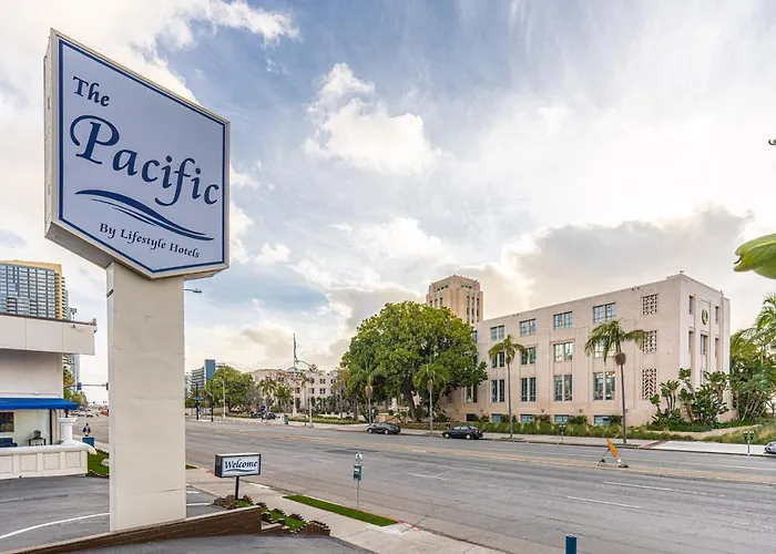 Cheap hotels Pacific