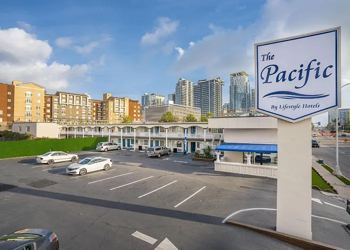 Cheap hotel: The Pacific