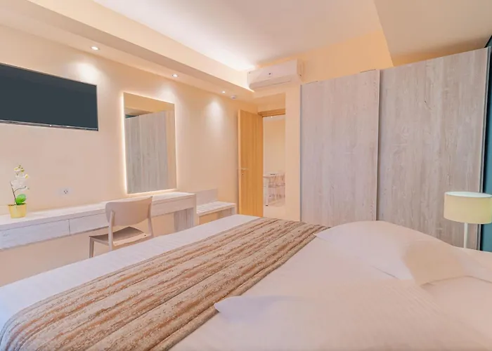 Ferienvermietung: Christa Apartments