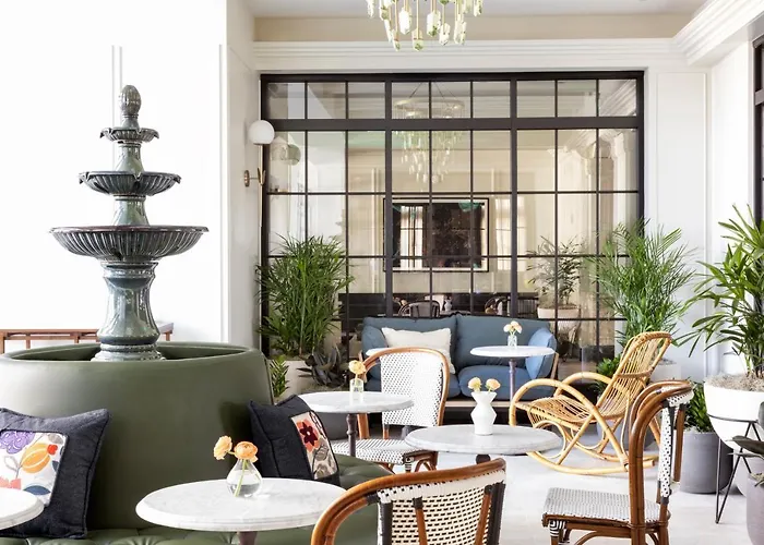 Jacuzzi hotel: Kimpton Cottonwood Hotel By Ihg
