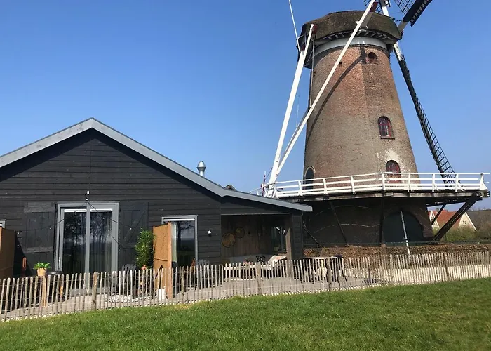 Onder de Molen