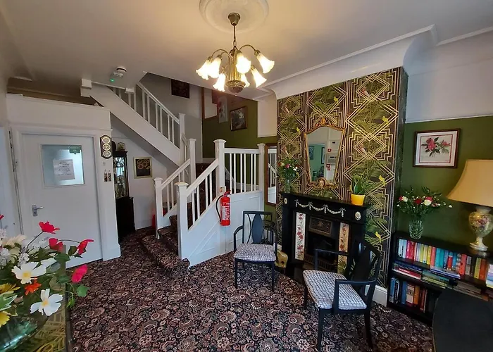 Hilary Guesthouse