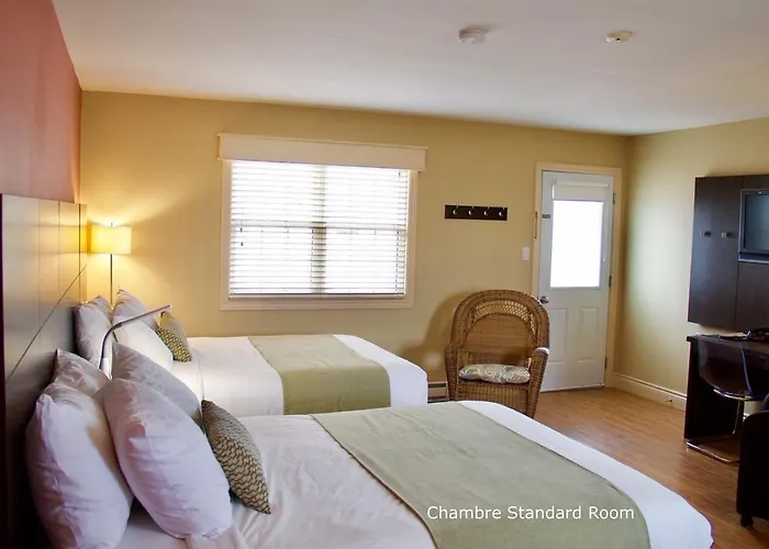 Cheap hotel: Parlee Beach Motel