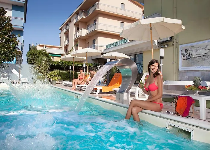 Hotel Con Piscina Franca