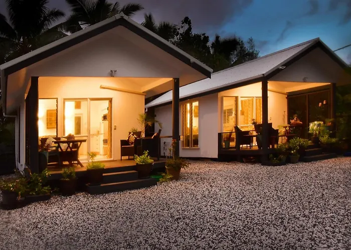 Pet Friendly hotel: Muri Beach Haven