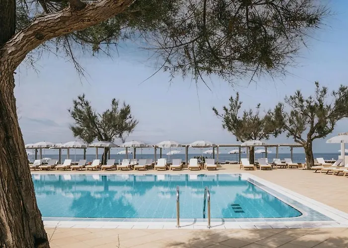 Hotel con tennis: Mangia'S Favignana Resort