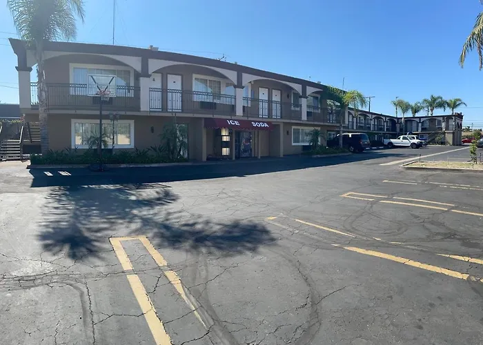 Legacy inn&suites