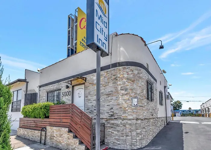 Mid City Inn
