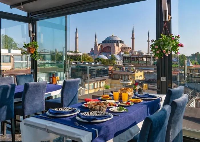 Family Hotel: Aristocrat Hotel