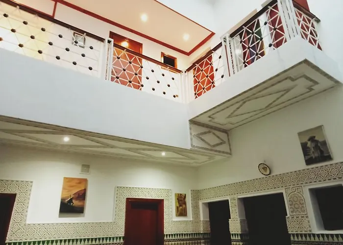 Albergo economico: Hôtel Sid El Aidi Médina