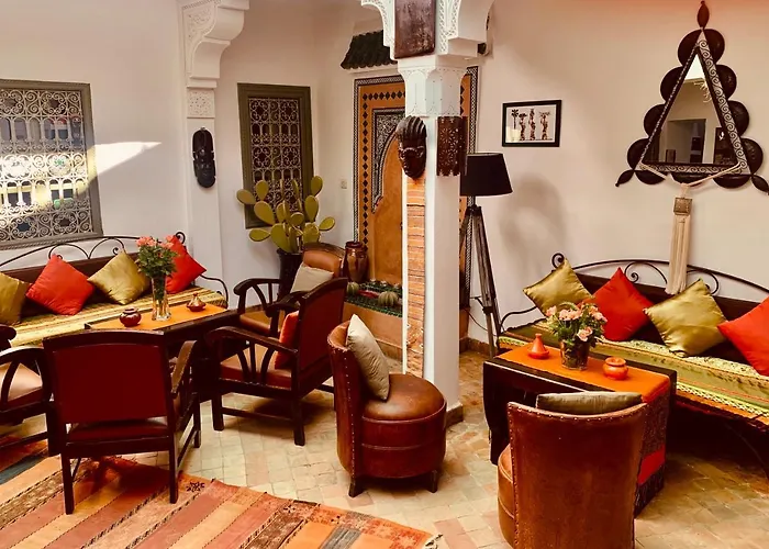 Hotel cerca del colegio: Dar Zemrane