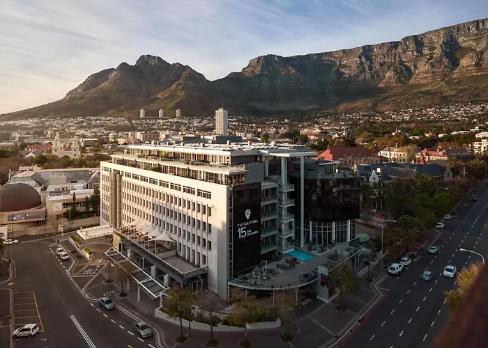 The Capital 15 On Orange Hotel & Spa